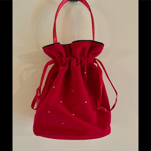 Victoria’s Secret Hot Pink Velvet Mini Bucket Bag with Scattered Rhinestones - Picture 3 of 11